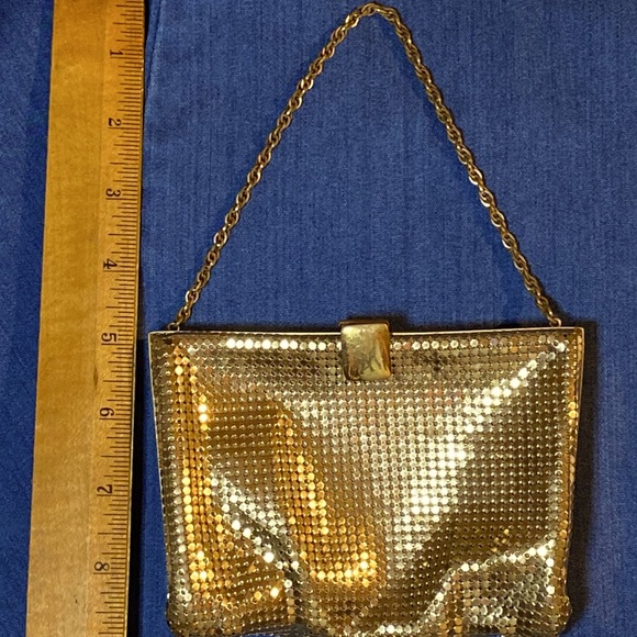 VTG Made in USA Mesh Whiting & Davis Co Clutch - Picture 13 of 15